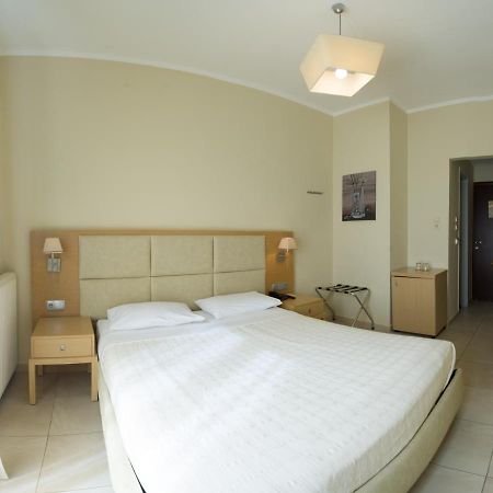 San Nectarios Hotel Parga Exterior photo