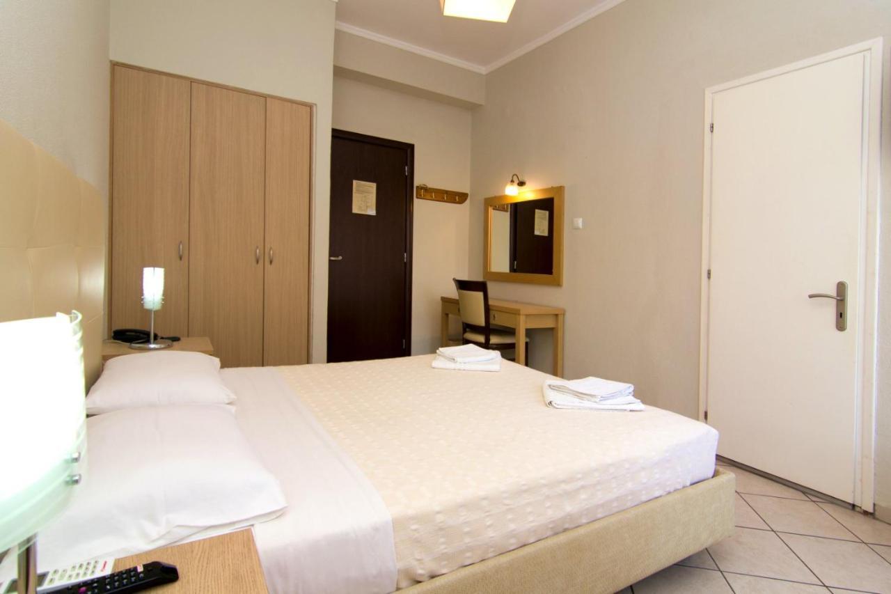 San Nectarios Hotel Parga Exterior photo