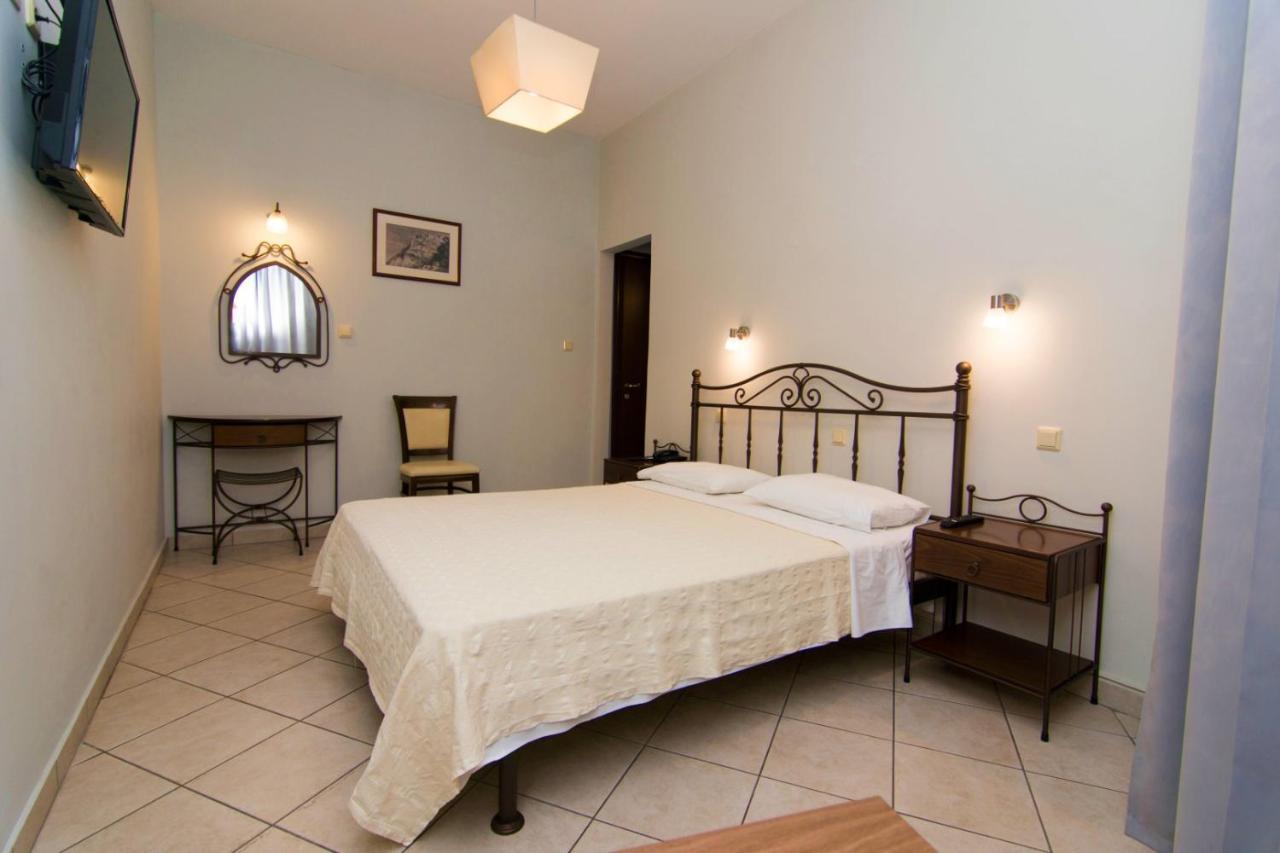 San Nectarios Hotel Parga Exterior photo