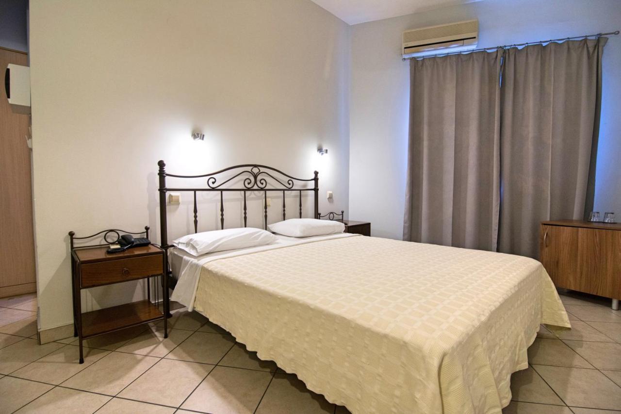 San Nectarios Hotel Parga Exterior photo