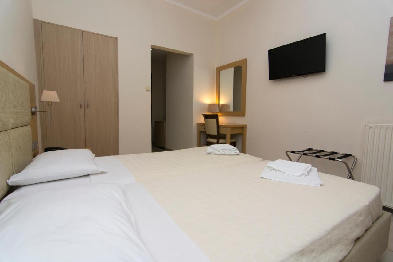 San Nectarios Hotel Parga Exterior photo