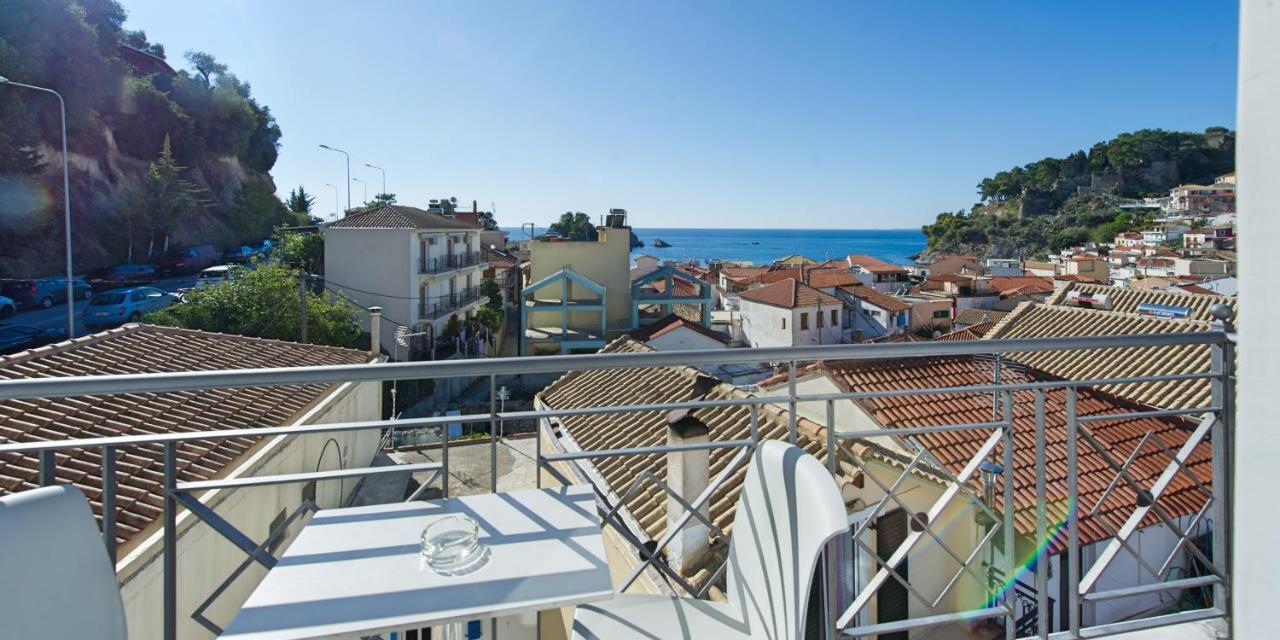 San Nectarios Hotel Parga Exterior photo
