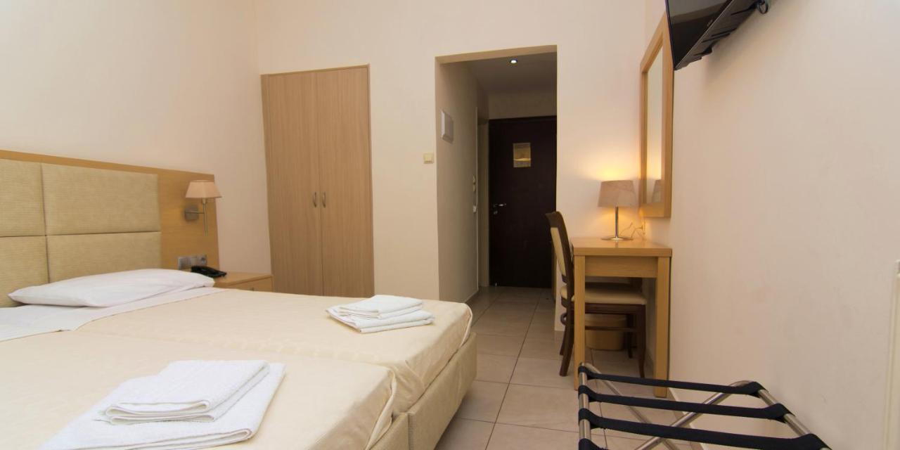 San Nectarios Hotel Parga Exterior photo